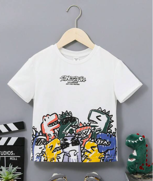 SHEIN Kids QTFun Young Boy Casual Comfortable Short Sleeve T-Shirt With Slogan And Cartoon Patterns
