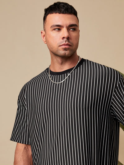 Extended Sizes Men Pinstriped Print Tee