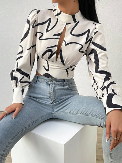 Graphic Print Tie Backless Crop Blouse